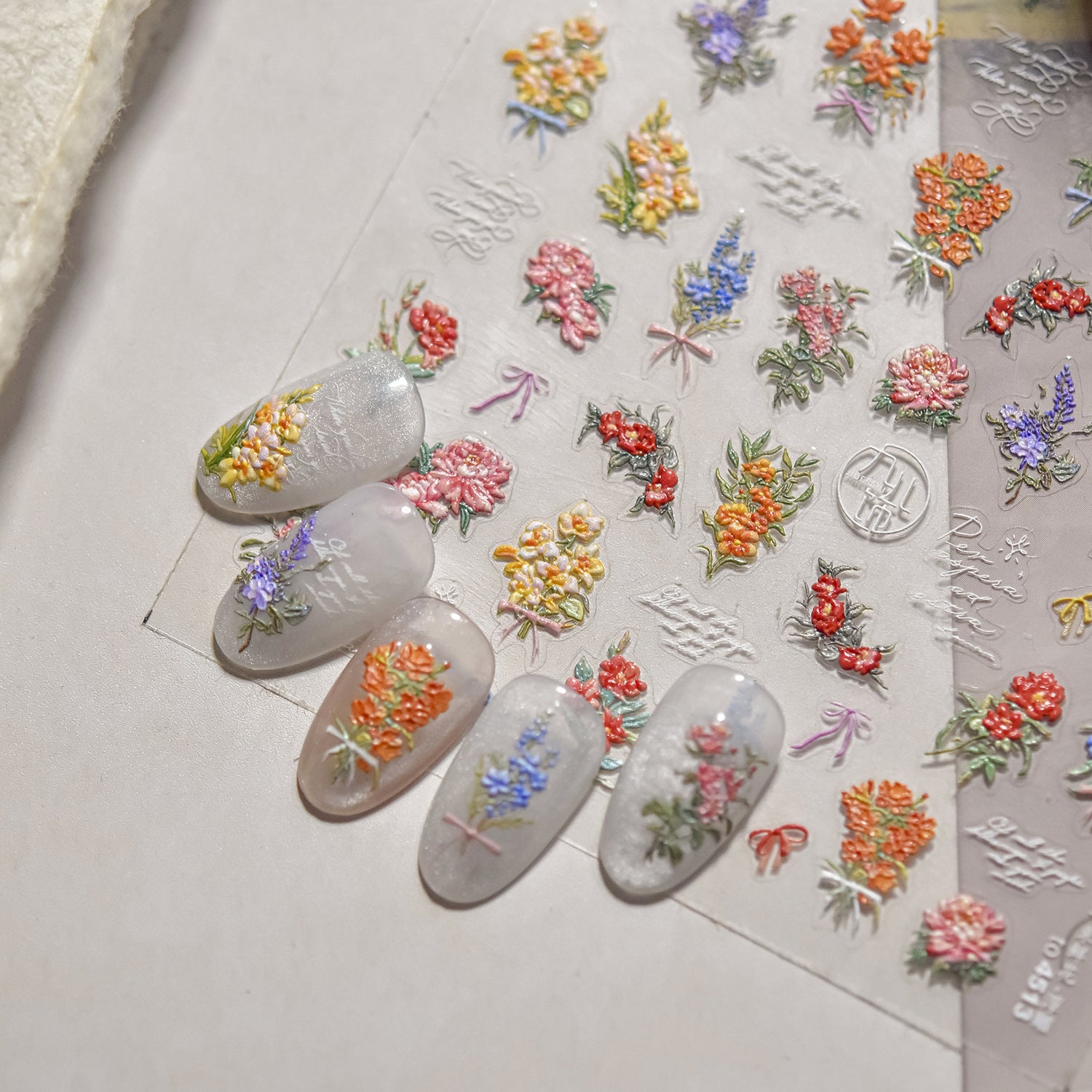 立体お花のミニブーケ ネイルシール
